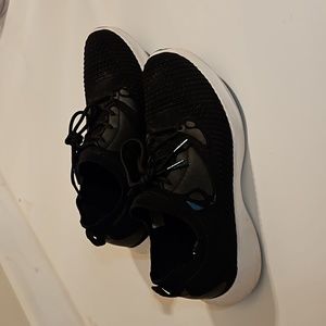 Vessi Everyday Classic Knit Waterproof sneaker size 10